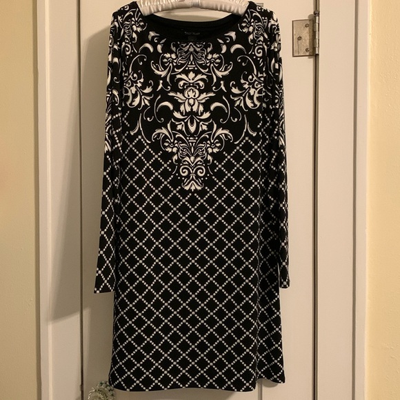 WHBM Long Sleeve Dress, Stretchy, Diamond Geo Print, Scoop Neck, Pop Over, NWOT - Picture 2 of 8